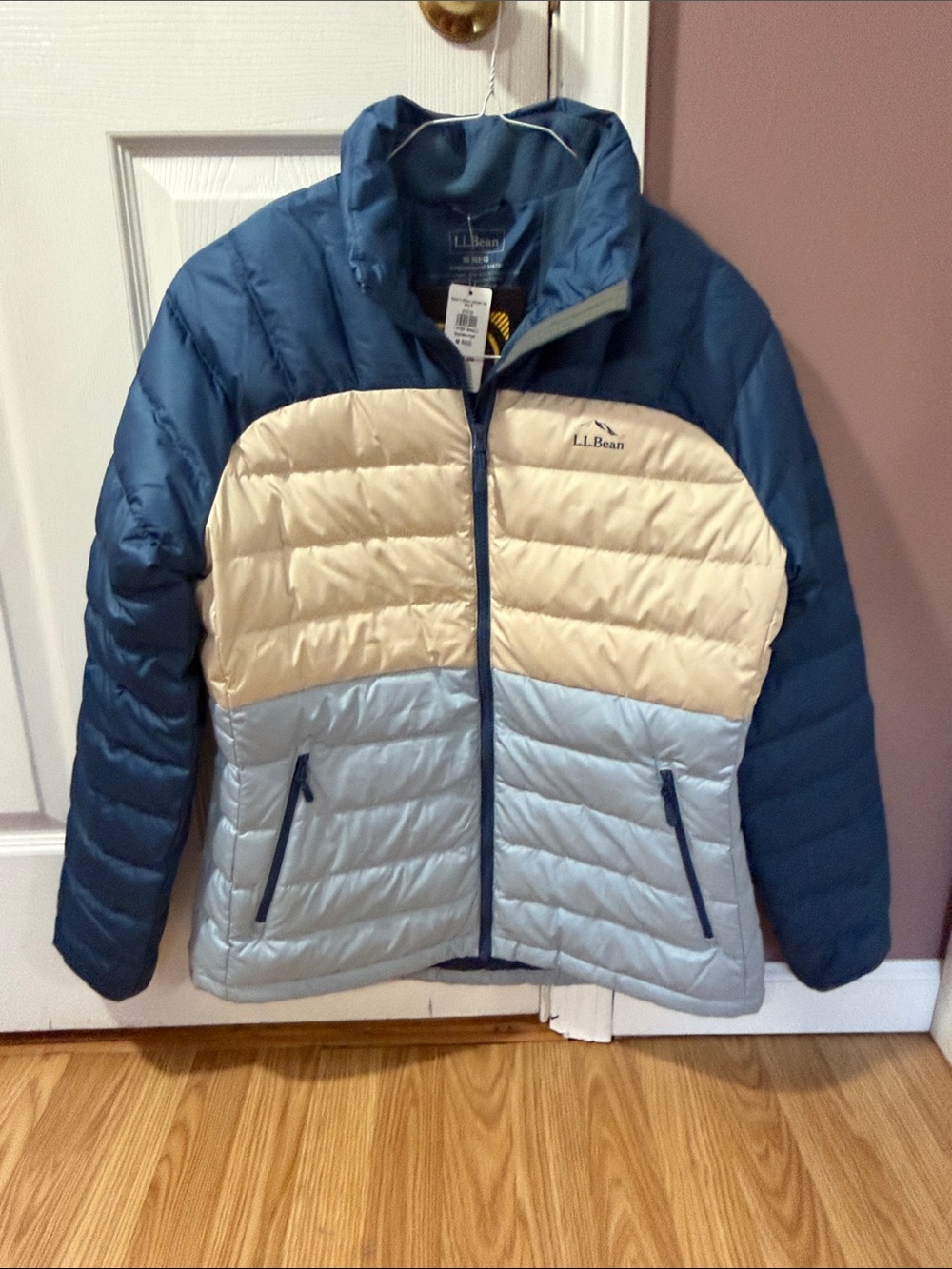 L.L. Bean Colorblock Down Jacket Puffer Women’s Medium - NWT